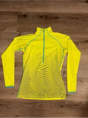 Nike Women's Neon Yellow Half-Zip Long Sleeve Active Top
